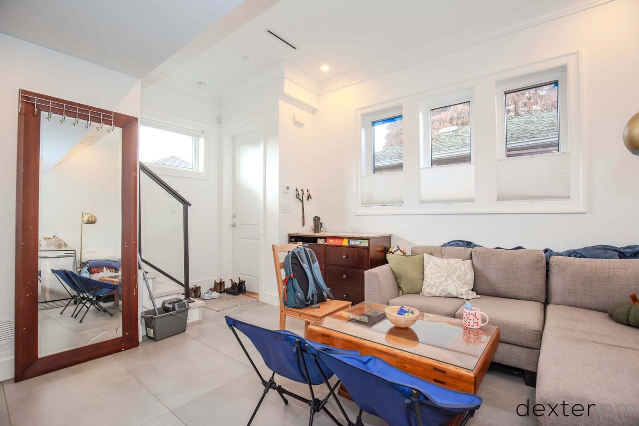 190 West 45th Avenue - Photo 2 of 15