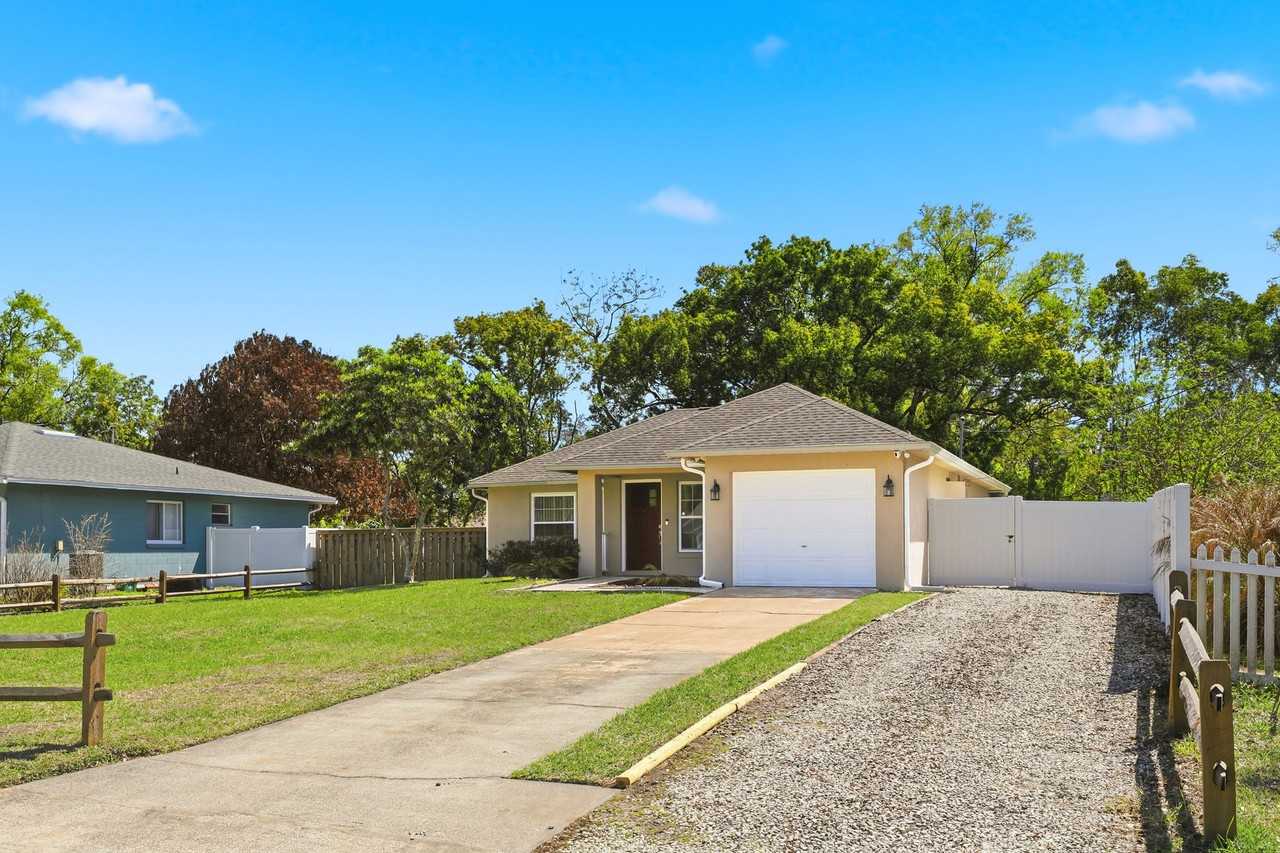 125 W 5th St #1 - Photo 2 of 20