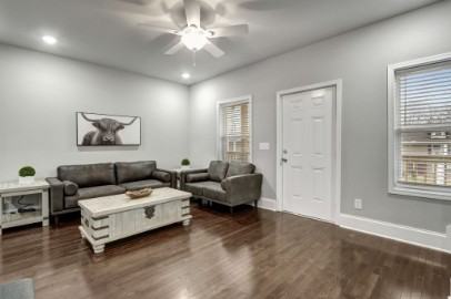 418 Caldwell Dr #1 - Photo 6 of 25