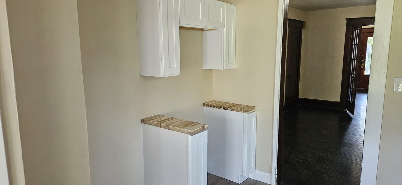 354 Altamont Avenue - Photo 2 of 12