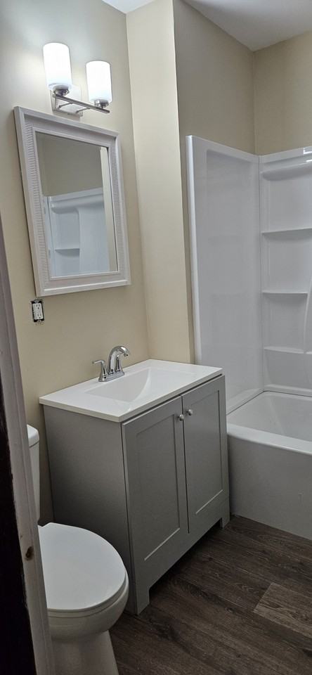 354 Altamont Avenue - Photo 4 of 12