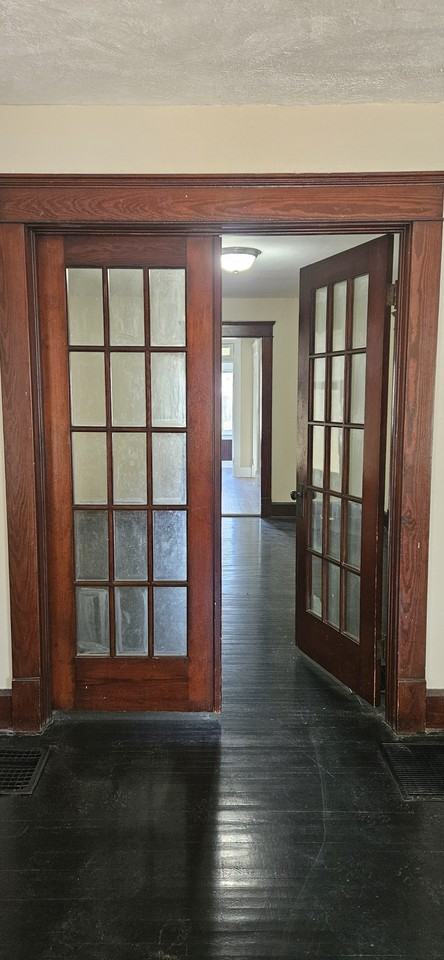 354 Altamont Avenue - Photo 5 of 12