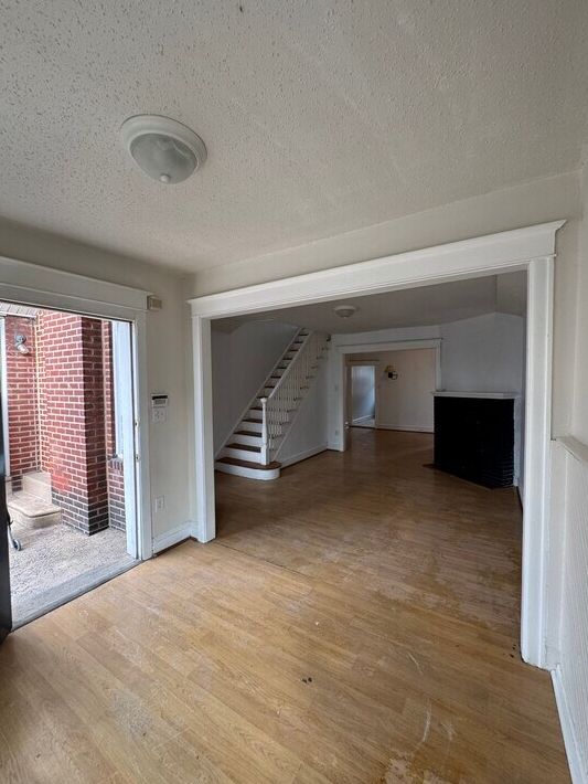 1939 Plymouth St #1 - Photo 2 of 22