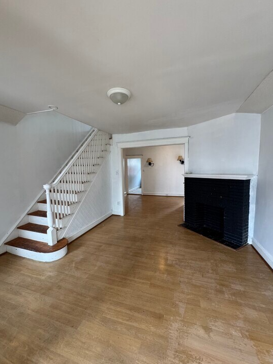 1939 Plymouth St #1 - Photo 3 of 22