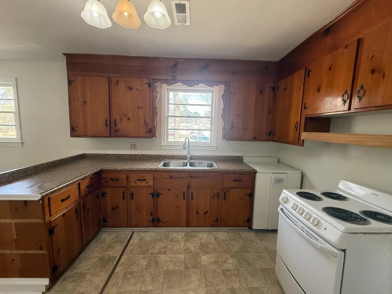 4442 Reona Ave #1 - Photo 3 of 9