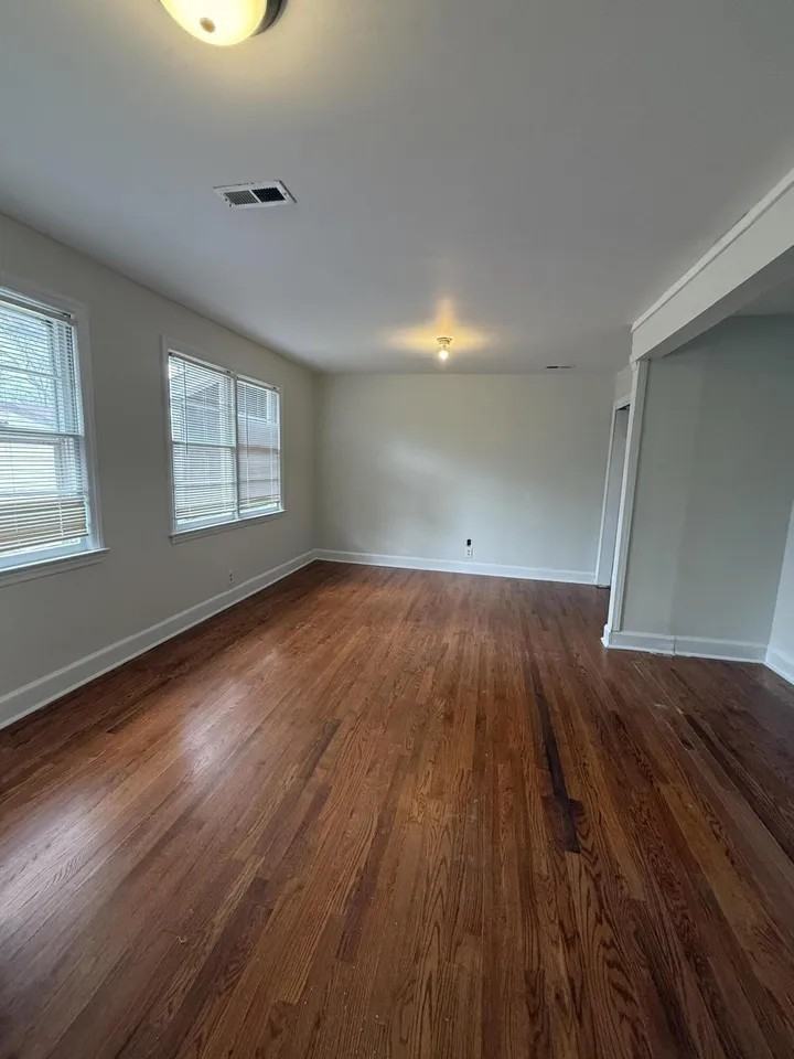 4442 Reona Ave #1 - Photo 7 of 9