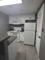 514 Saint Paul Pl #514D - Photo 1 of 1