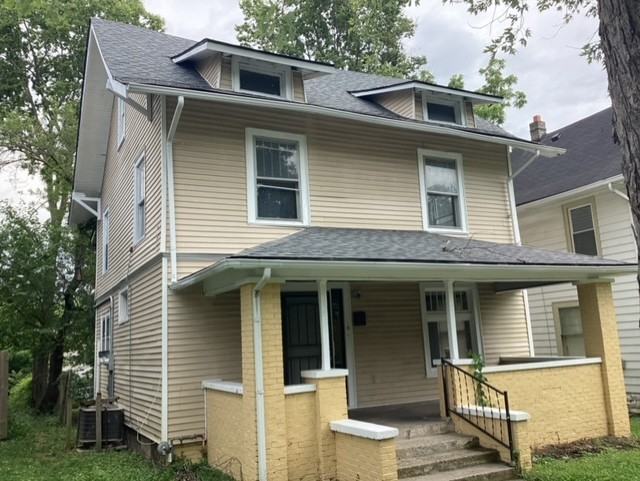 3827 Graceland Ave #1 - Photo 3 of 12