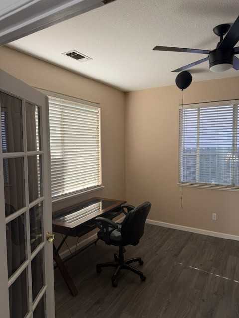 508 Lassen Way #1 - Photo 4 of 30