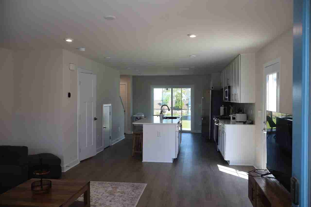 2504 Rowyn St #1 - Photo 3 of 10