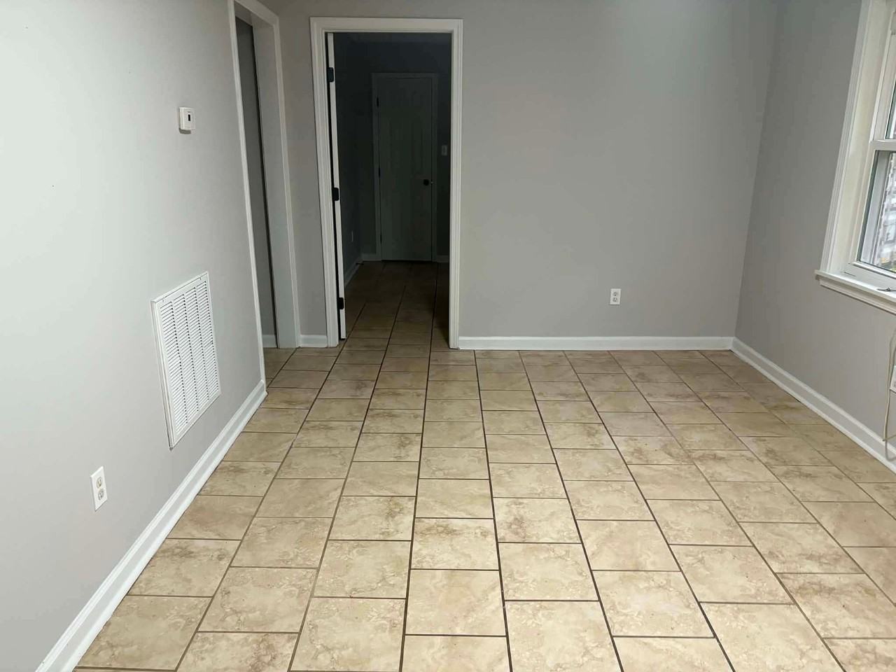 813 Scott St #1 - Photo 2 of 5