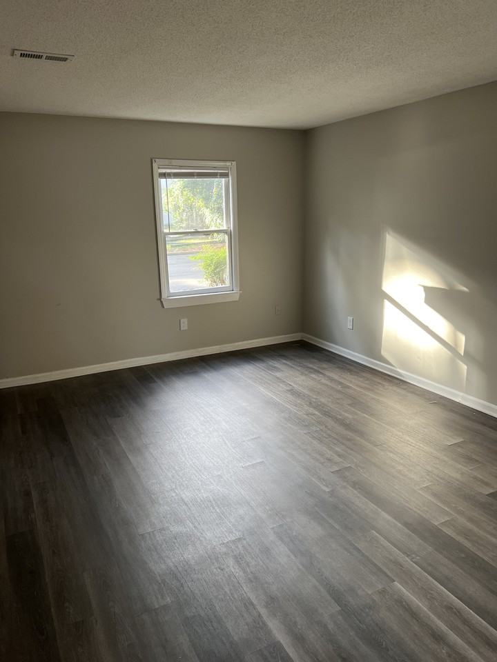 376 W Illinois Ave #376 - Photo 5 of 25