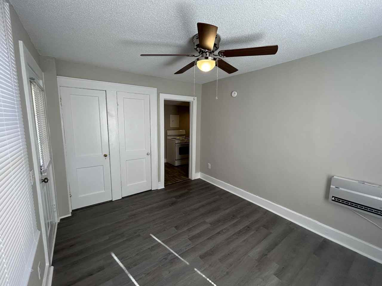 451 E Eufaula St #B - Photo 7 of 20