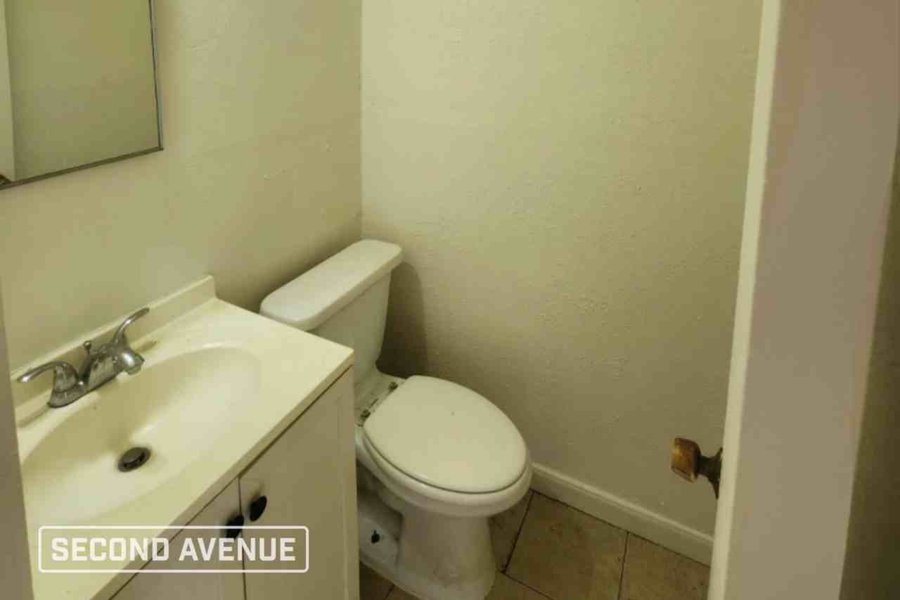 1006 Valerie Ave - Photo 7 of 16