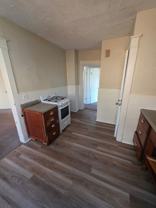 1110 Wallace St - Photo 1 of 1