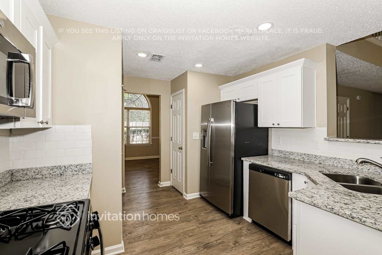 2055 Registry Ct - Photo 7 of 18