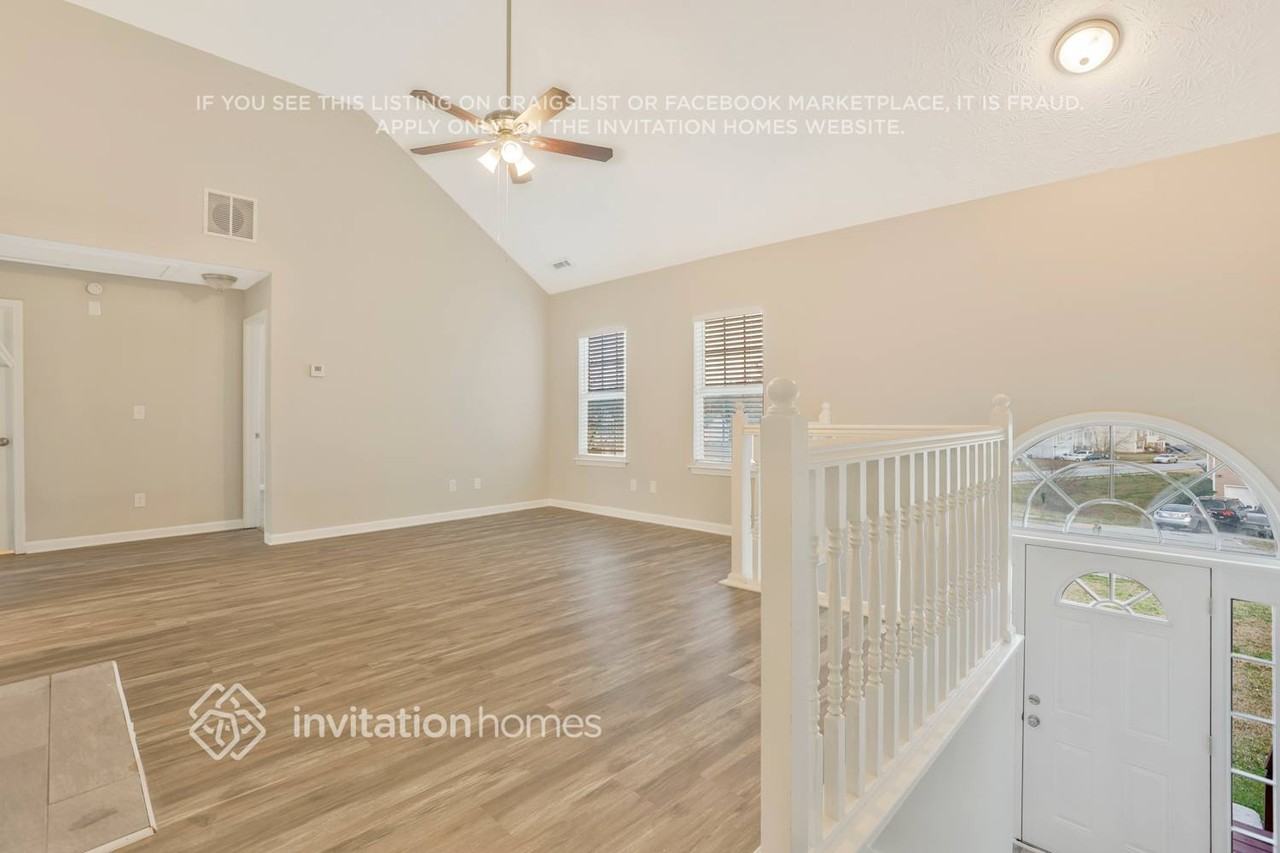 442 Limerick Way - Photo 6 of 31