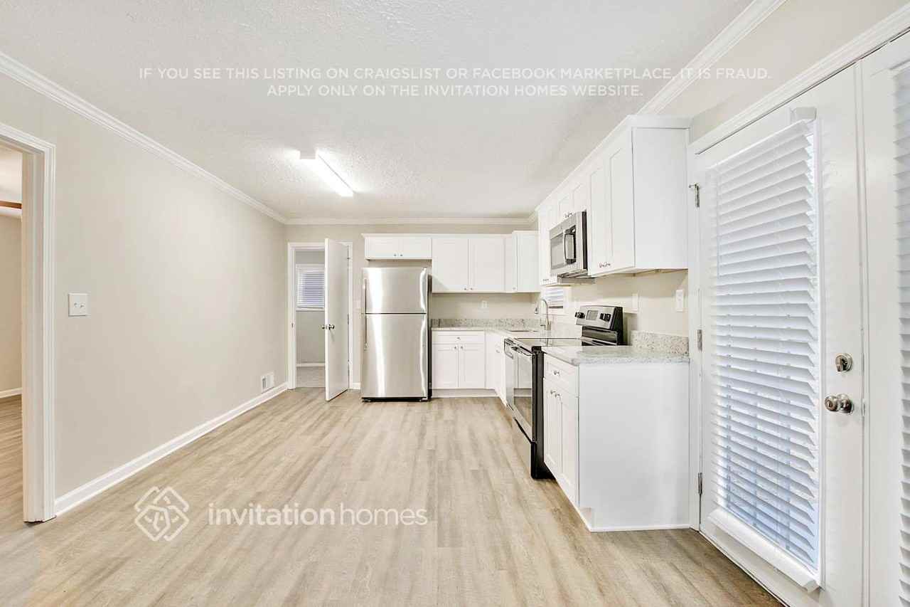 4596 Sahara Dr Sw - Photo 7 of 21