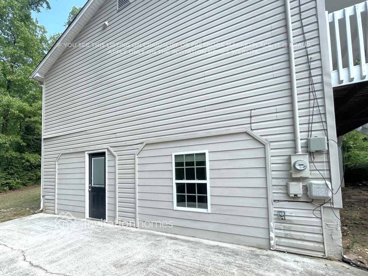 127 Cobblestone Ct - Photo 2 of 15