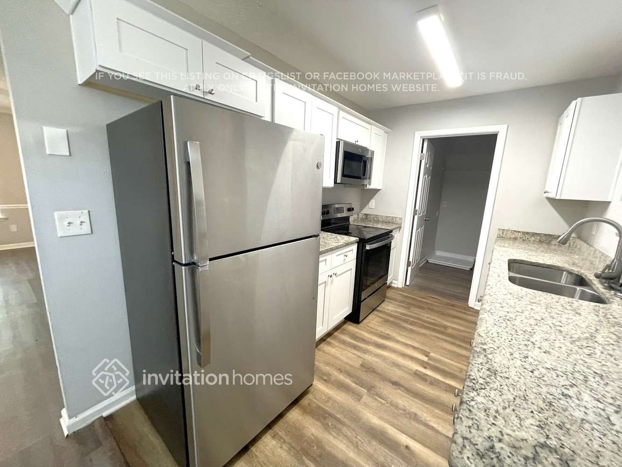 127 Cobblestone Ct - Photo 4 of 15