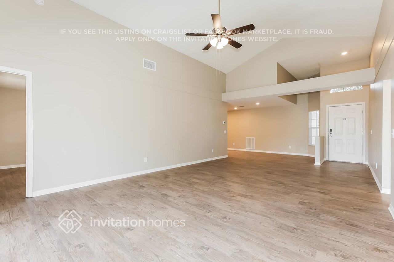 1928 Kettler Dr - Photo 5 of 17