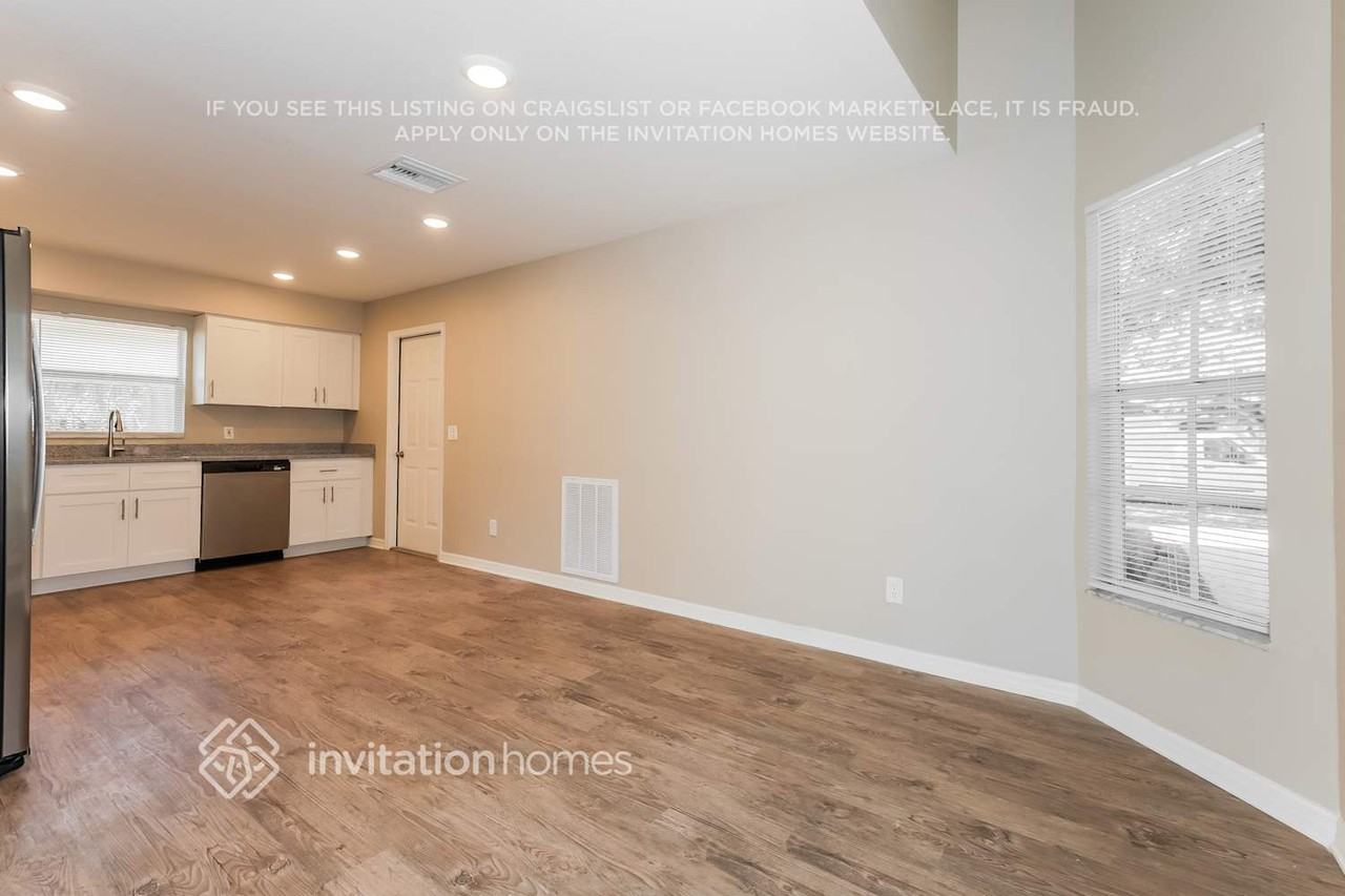 1928 Kettler Dr - Photo 7 of 17