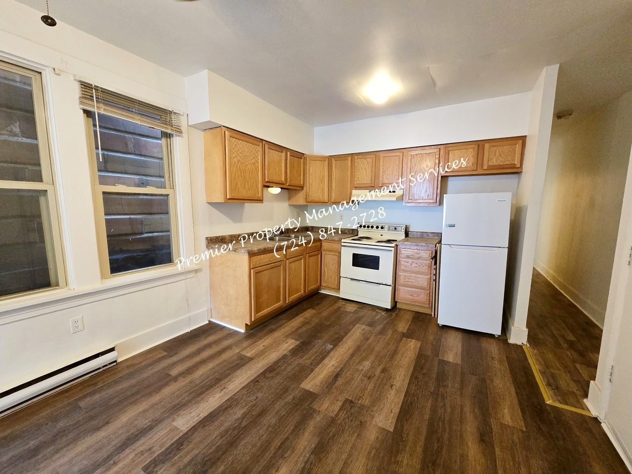 179 N Elm St - Photo 3 of 14