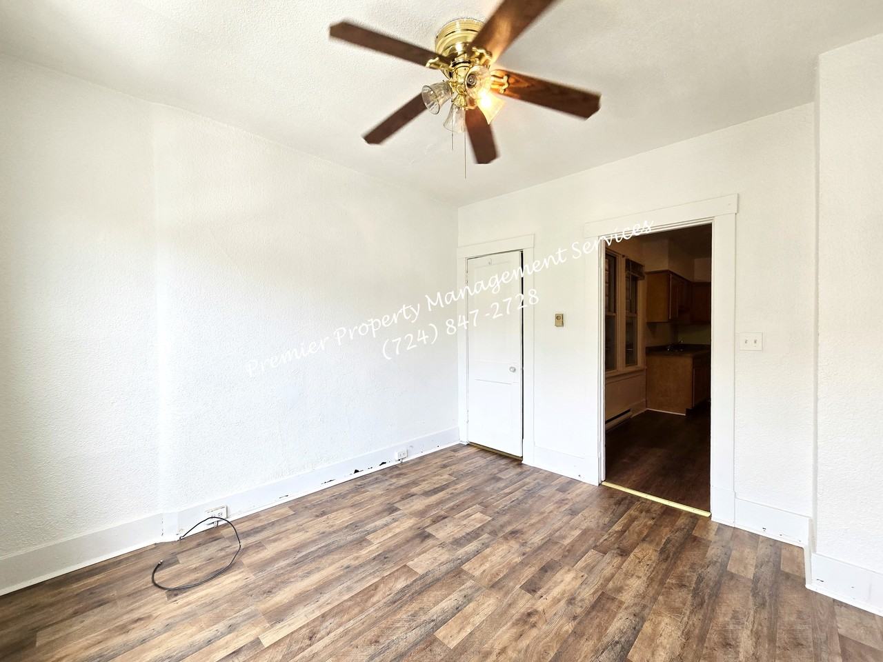 179 N Elm St - Photo 5 of 14