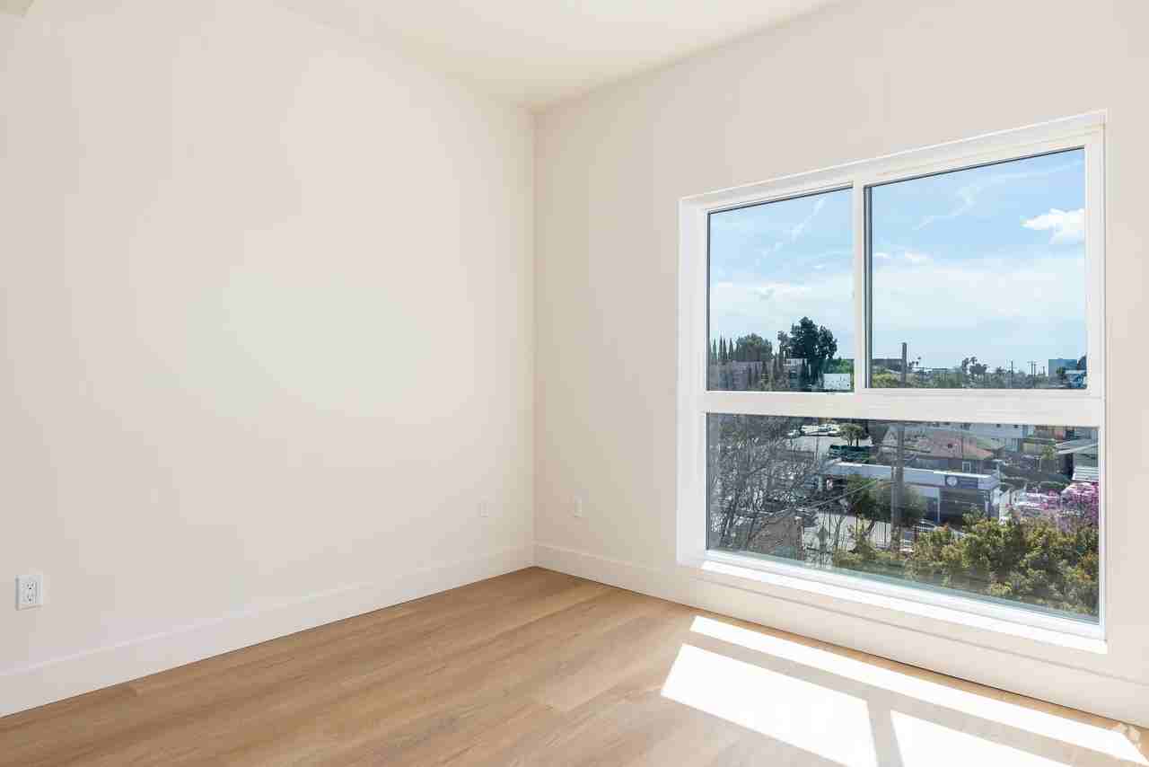611 North Virgil Avenue #307 - Photo 5 of 9