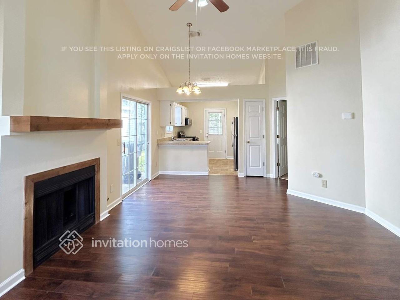 1953 Brittania Cir - Photo 3 of 15