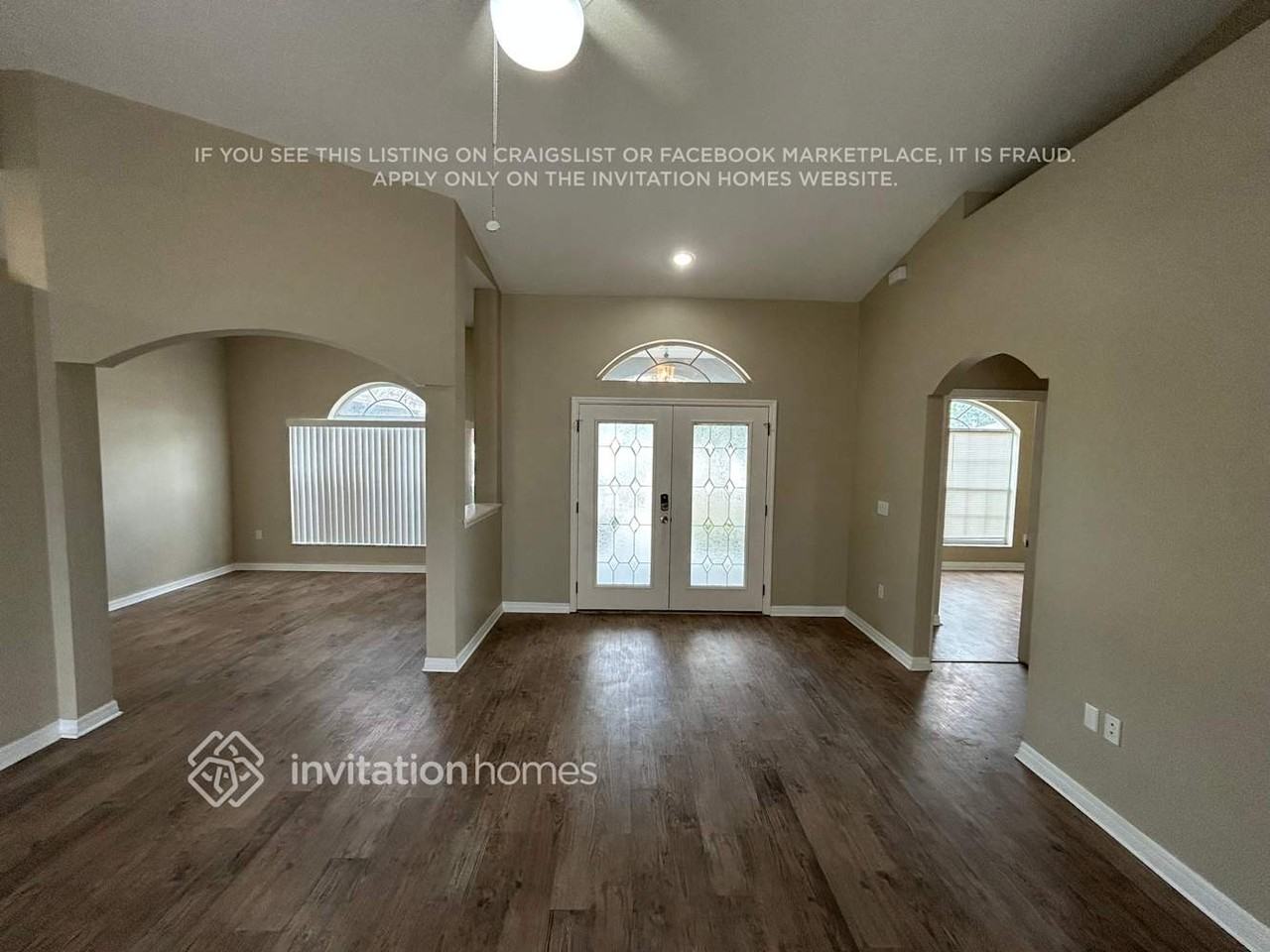 2279 Couples Dr - Photo 2 of 16
