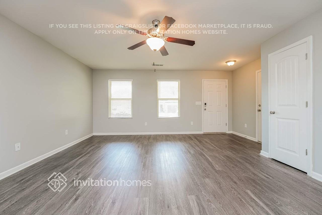 10 Fernhill Ct - Photo 4 of 17