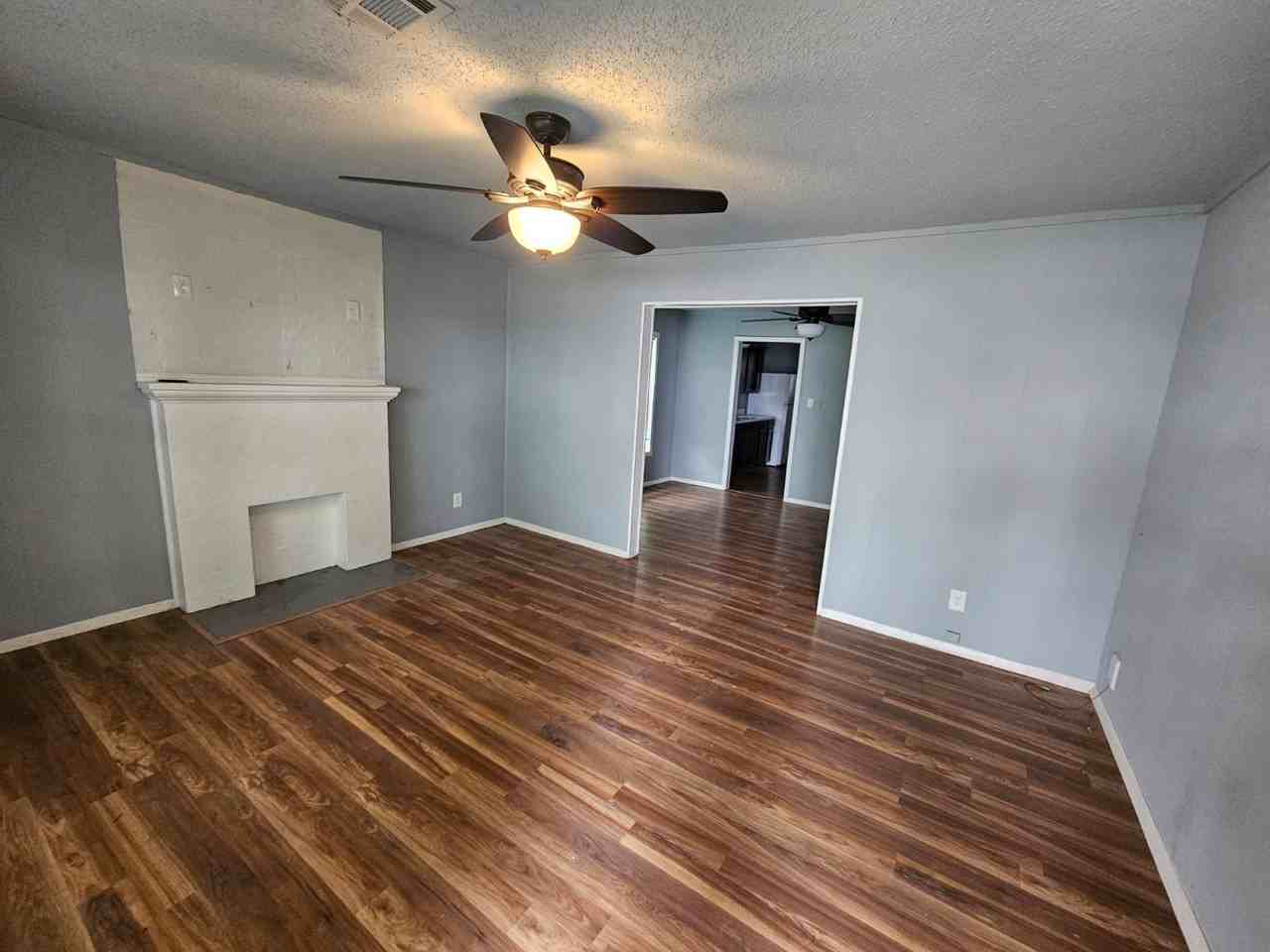 209 Nw Arlington Ave #1 - Photo 7 of 22