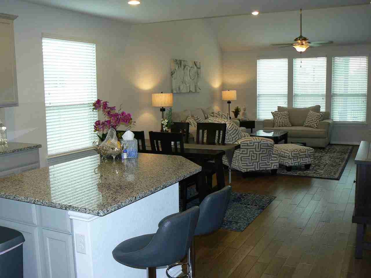 5900 Bucine Cv #1 - Photo 6 of 39