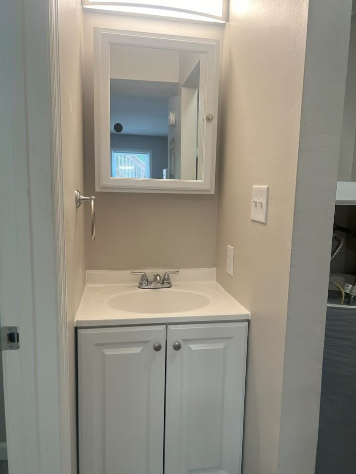 5015 Jacksboro Pike8 #8 - Photo 5 of 9