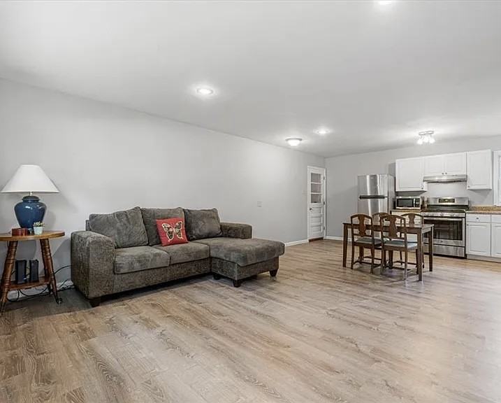 284 Ramsey Ln #1 - Photo 5 of 42