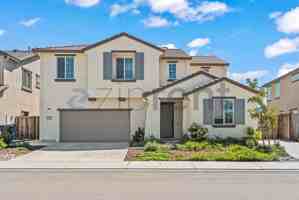 featured image of 3286 Deer Oak St