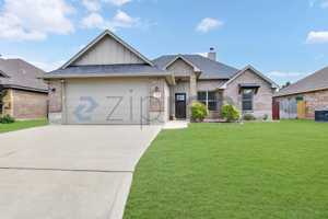 featured image of 2333 Homestead Pl