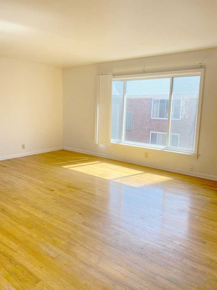 Harney Square Apartments - Photo 2 of 46