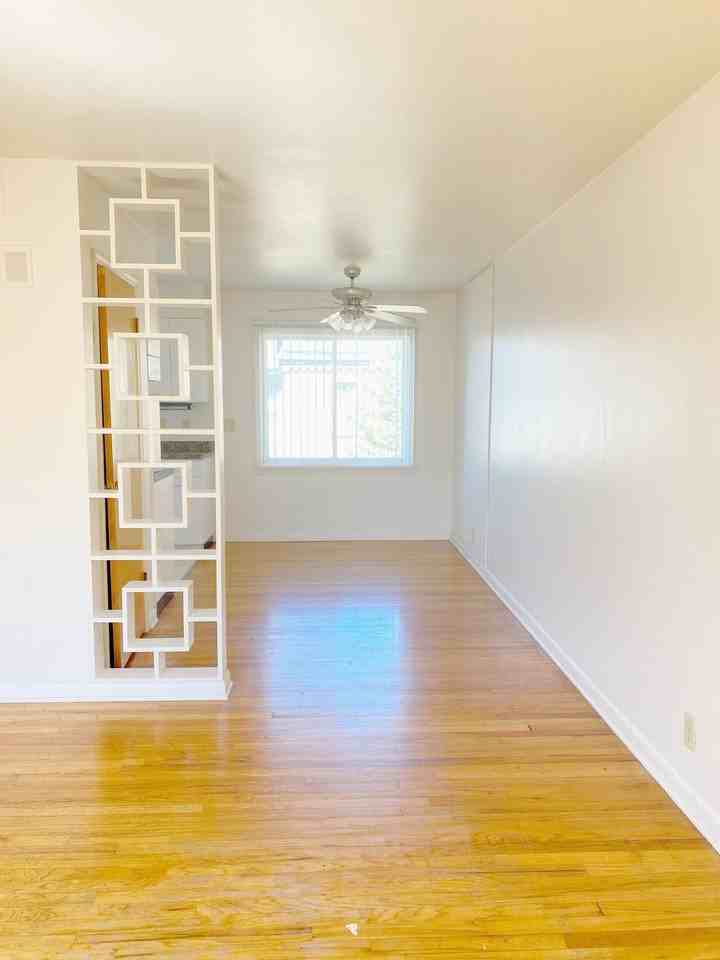 Harney Square Apartments - Photo 6 of 46