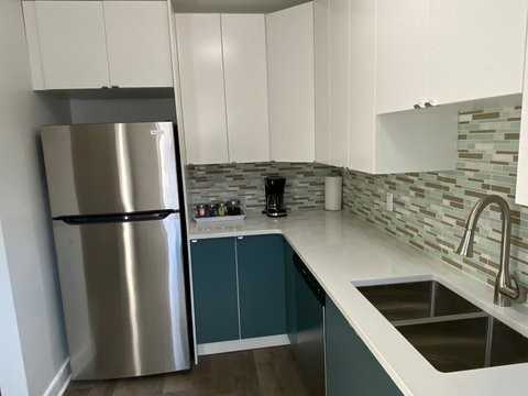 850B Winnipeg Avenue - Photo 2 of 11