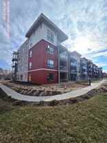 12804 140 Ave Nw - Photo 1 of 1