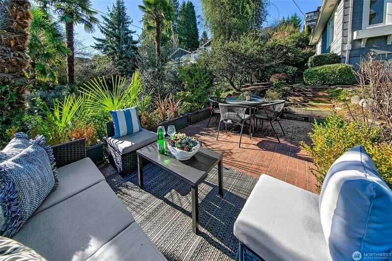 707 Lake Washington Blvd S - Photo 6 of 39