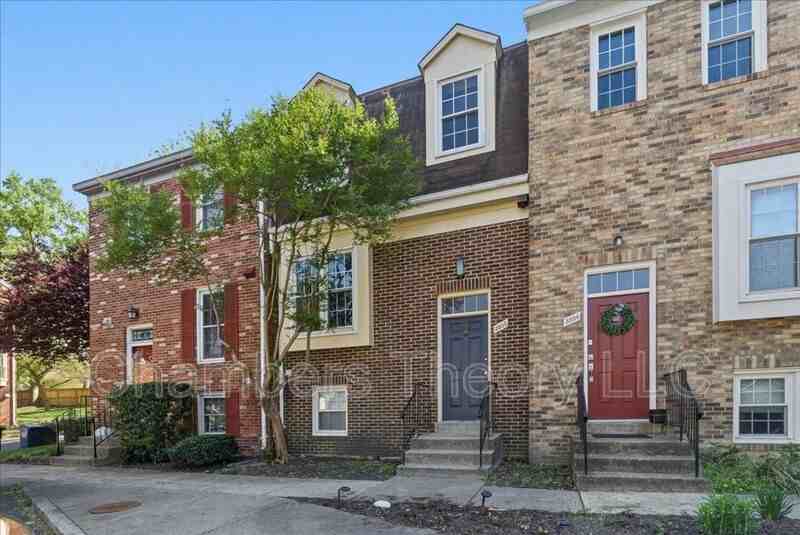 3802 Brighton Ct - Photo 2 of 33