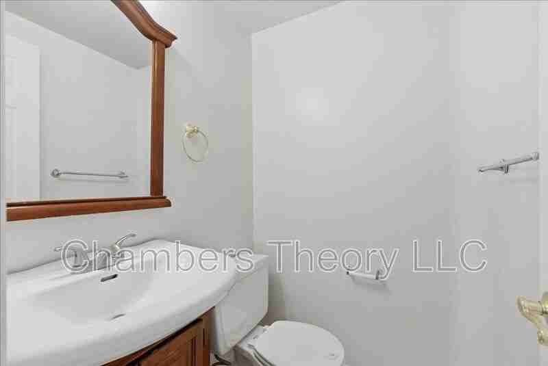3802 Brighton Ct - Photo 7 of 33