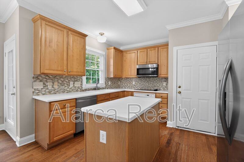 14519 Sunset Walk Ln - Photo 7 of 33