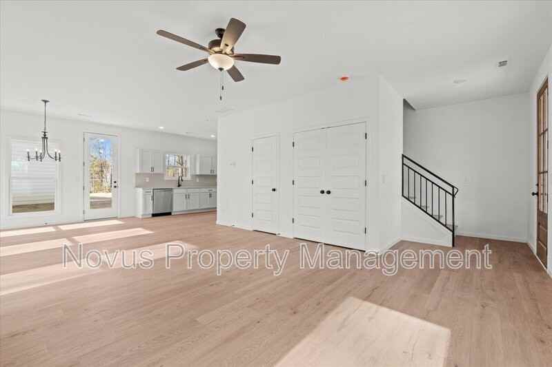 101 Carroll Cir - Photo 3 of 25