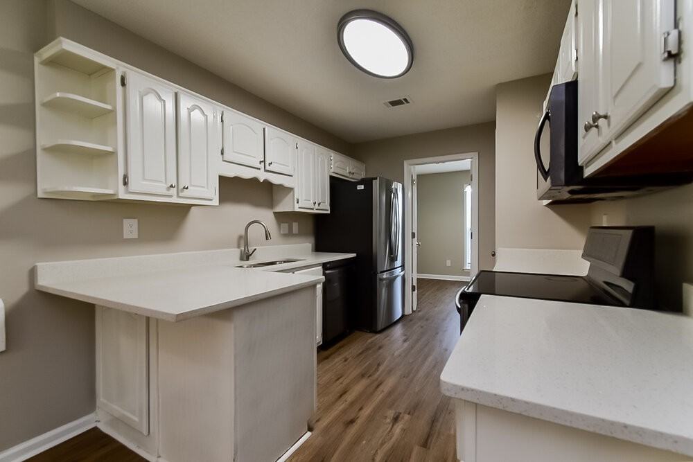 1937 Pecan Meadows Dr - Photo 7 of 17