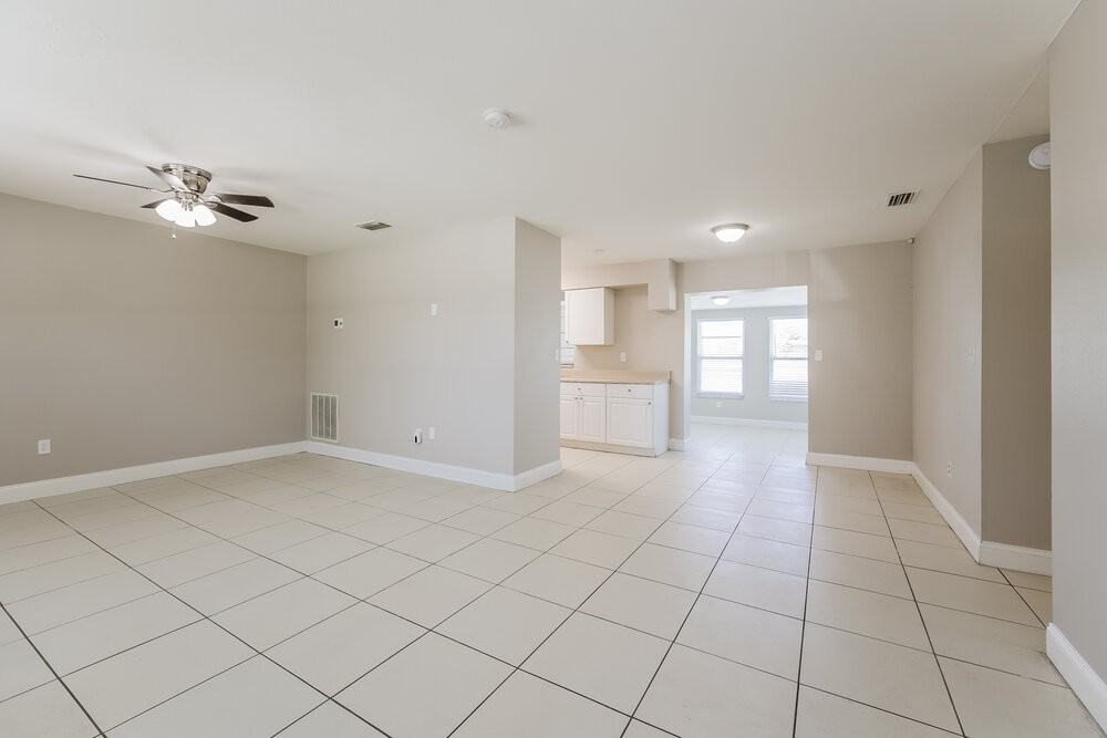 11 Kentucky Rd - Photo 3 of 16