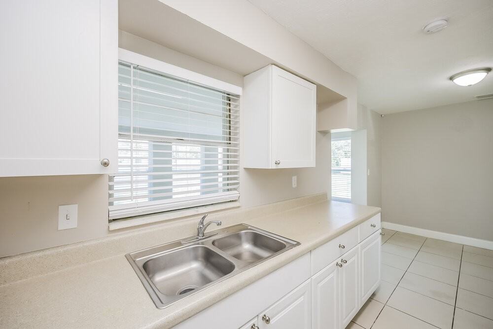 11 Kentucky Rd - Photo 7 of 16